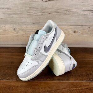 Nike Air Jordan 1 Retro Low OG GS Size 6.5Y Summit White Photon Dust HF3207 100